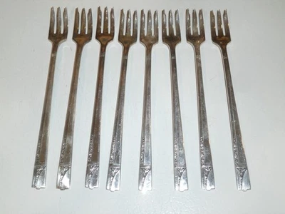 8 Oneida Nobility Caprice Plato de Plata 6" TENEDORES DE CÓCTEL MARISCOS ART DECO-COMO NUEVO Foto 1 de 2