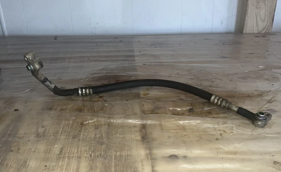 2002 - 2005 Audi A4 Ac Discharge Hose - Image 1 of 2