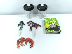Lot of Ben 10 Items - Collectible Cards, Cake toppers and Plastic Containers - Bild 1 von 5