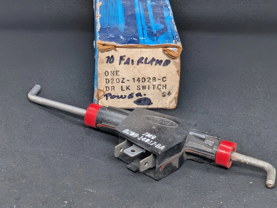 Interruptor actuador cerradura puerta eléctrica ford gran torino ranchero 1972-76 nuevo de lote Foto 1 de 4