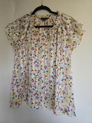 Blusa Top Banana Republic Para Mujer Flor Floral Transparente Cuello en V Manga Acampanada XL Foto 1 de 4