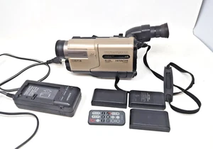 Hitachi VM-H710A Video 8 Hi8 Camcorder With Remote, 3 Batteries Charger WORKS - Picture 1 of 7