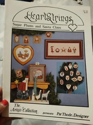 Heartstrings Sugar Plums And Santa Claus AC44 Cross Stitch - Image 1 of 2