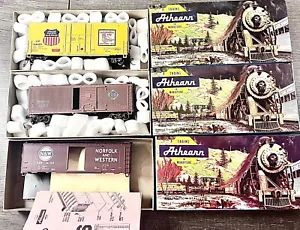 Athearn Ho Gauge 1966 Union Pacific 40' Cube, Norfolk & Western 1220, Erie 5232 - Picture 1 of 6
