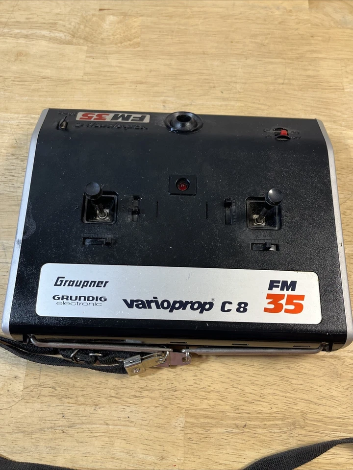 Radio RC Graupner Varioprop C8 FM 35 1977 de colección SIN PROBAR COMO ESTÁ Foto 1 de 4