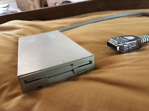 Floppy Disk Drive (commodore, Amiga) - Afbeelding 1 van 4