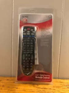 RadioShack 5-in-1 Family Favorites Universal Remote Control #15-2200 NiP NOM - Picture 1 of 2