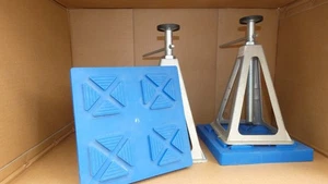 Stützbocksatz mit Unterlegeplatten - Bild 1 von 2