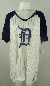 Detroit Tigers MLB Majestic Women's Plus Size V-Neck T-Shirt - Picture 1 of 7