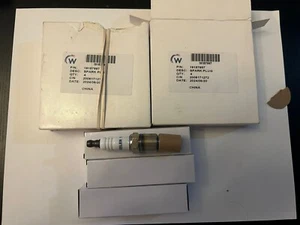 Genuine Wheeler ACDelco Spark Plugs R43TS6 19157997 Set Of 7 - Picture 1 of 3