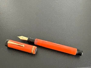 Antique Vintage - PARKER DUOFOLD Senior Red Fountain Pen - Picture 1 of 18