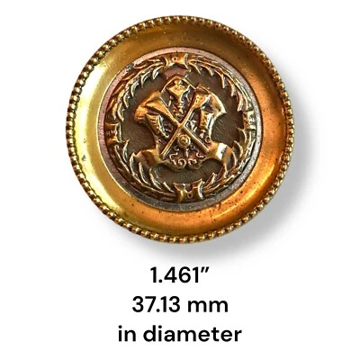 Vintage Victorian Antique Brass Picture Button Crest, Wooden Background, Rim - Image 1 of 3