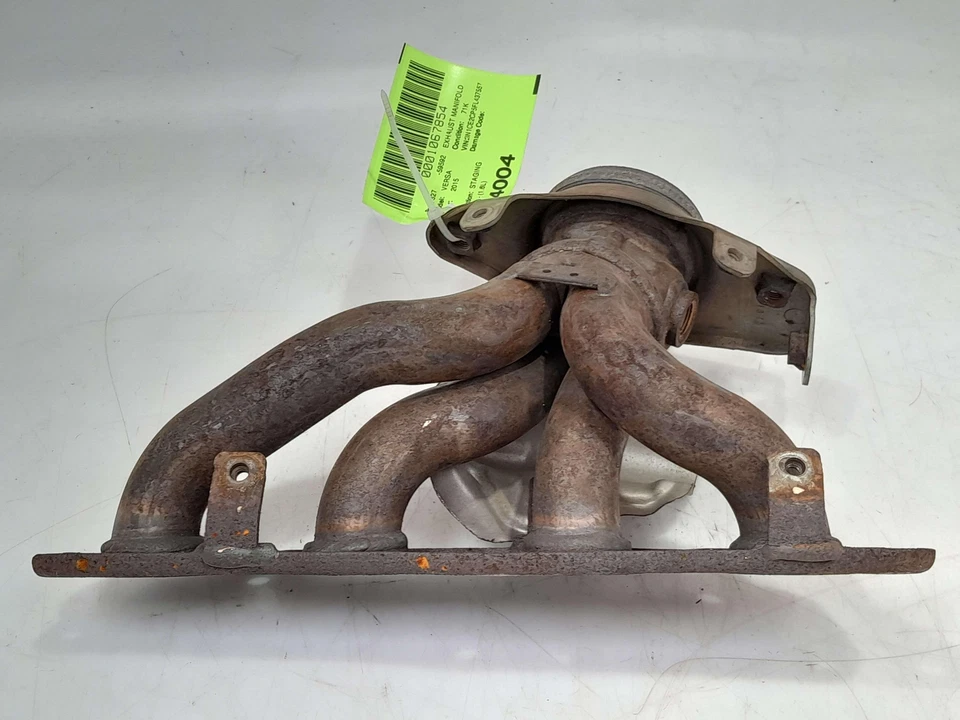 Nissan 1.6L Engine Exhaust Manifold - Fits Versa Micra OEM 140023HC0A - Image 1 of 4