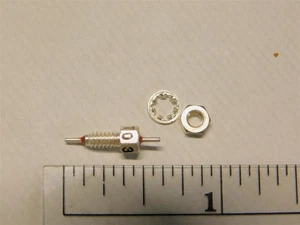 Tusonix 4200-000 100pF 300Wvdc@85°C 10A GMV Style1 4-40 Threaded C Filter - Picture 1 of 2