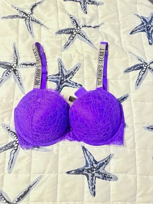 Sujetador push up Victoria’s Secret encaje brillante 34DD púrpura Foto 1 de 3
