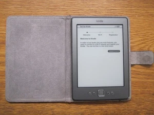Amazon Kindle 4th Gen. Wi-Fi, 6 inch Ebook Reader with original box - Picture 1 of 5