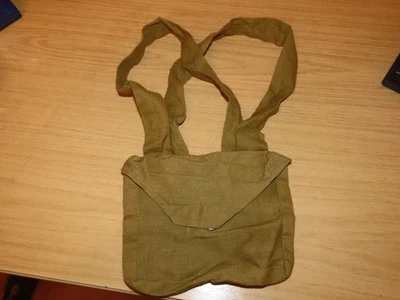 BV461: WWII Candian Boys Anti Tank Rifle Ammo Pouch Tapatco No.55 1943 Boyes - Image 1 of 2