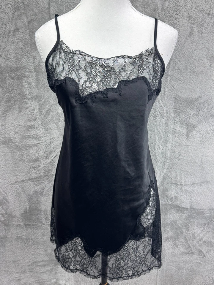 Red de café para mujer ribete de encaje satinado Slip M negro caprichoso hada gótico oscuro romántico Foto 1 de 4