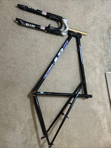 GT Karakoram Frame Set Black 1Groove Tube Tange CRMO 26 Retro MTB W SID Air Fork - Picture 1 of 17