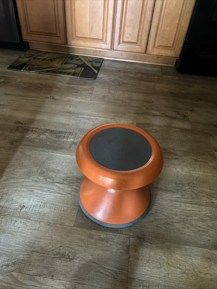 Taburetes sensoriales elementales para niños Foto 1 de 1