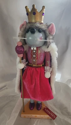 14" Tall Princess Queen Mouse Nutcracker Christmas Decoration Kroger  On Cheese - Image 1 of 4