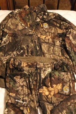 Scent Blocker  Mossy Oak Break Up Set  Coat 2XL & Pants Large  Mid Season - Image 1 of 4