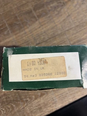 BD43267 Jaguar XJS V12 Cierre de puerta lado conductor izquierdo OEM Foto 1 de 4