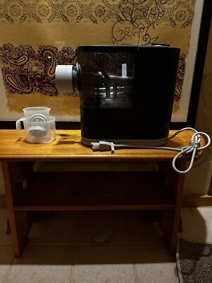 PHILIPS HR2371 / 05 COMPACT PASTA MAKER VIVA COLLECTION. Black. Never Used! - Image 1 of 3