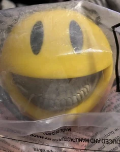 Ron English PoPaganda Smiley Grin Coin Bank Made By Monsters 2010 RARE Sealed - Picture 1 of 9