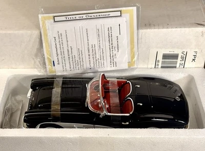 RARE! ERTL American Muscle 1961 Chevrolet Corvette Black/Red 1:24 Scale Limited - Image 1 of 4