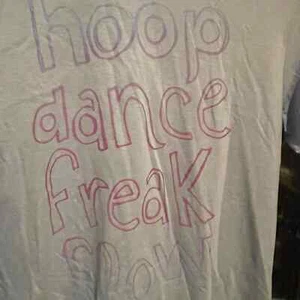VINTAGE HULA HOOPING TSHIRT - Picture 1 of 2