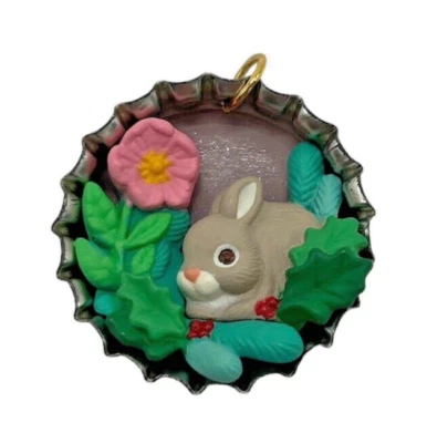 Hallmark Keepsake Ornamento Tapa Botella "Holiday Bunny" 1994 Miniatura - Sin Caja Foto 1 de 4