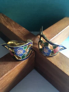 Vintage Paire Boucles d'Oreilles Clips Dorés Emaillés Papillons Fleurs Email - Picture 1 of 4