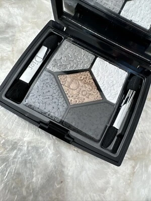 DIOR 5 COULEURS EYESHADOW PALETTE SPLENDOR 066 SMOKY SEQUINS BNIB - Image 1 of 4