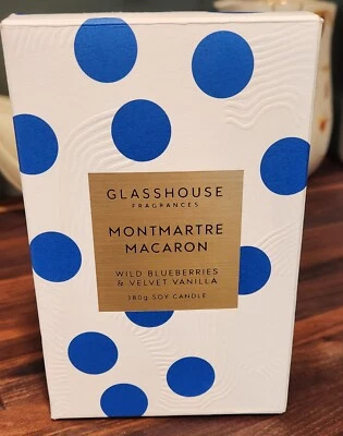 Vela de soja GLASSHOUSE MONTMARTRE MACARON - arándanos silvestres + vainilla 13,4 oz  Foto 1 de 4