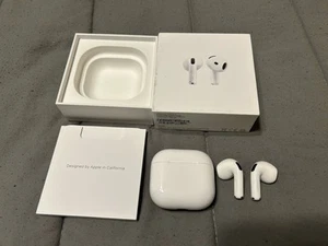 OCCASION | Apple AirPods 4ème génération (sans ANC) - Photo 1 sur 9