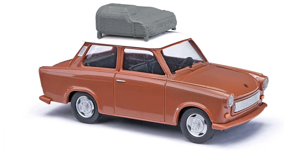BUSCH 53111 Scala HO Trabant P601 Berlina con portapacchi (GDR) - Immagine 1 di 1