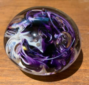 Stunning Purple & White Swirled Art Glass Paperweight With Bubbles, 2.26"x 1.53" - Picture 1 of 6