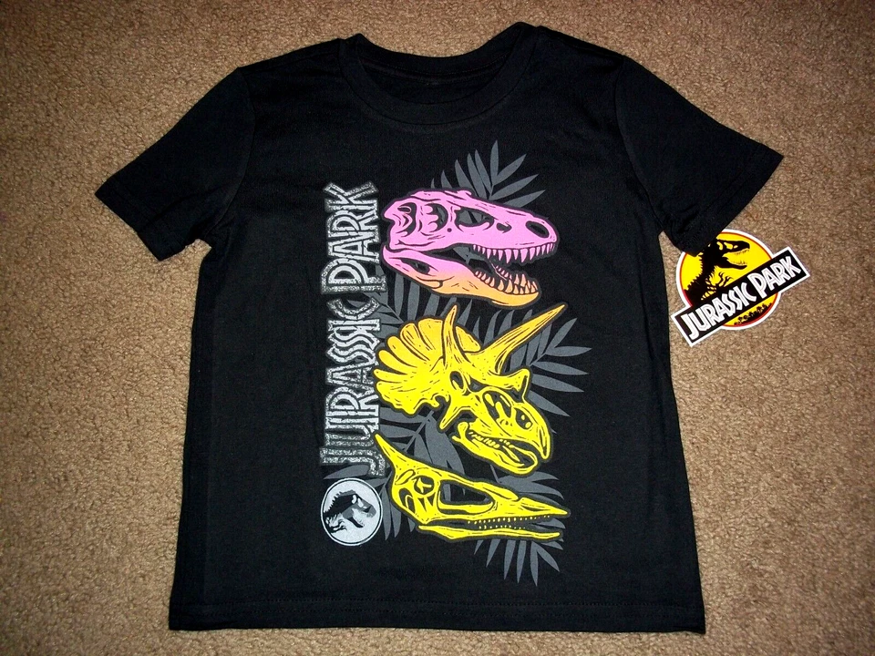 New Jurassic Park Fossil Dinosaur Skull T Rex Triceratops Shirt Jurassic World - Image 1 of 1