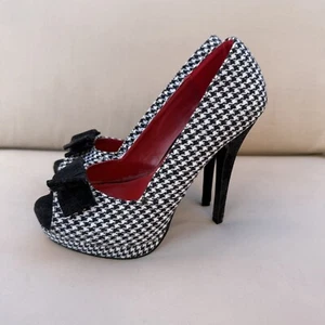 EUC Pin Up Couture Heels Houndstooth Size 7 Bella-11 Black And White Bow - Picture 1 of 4