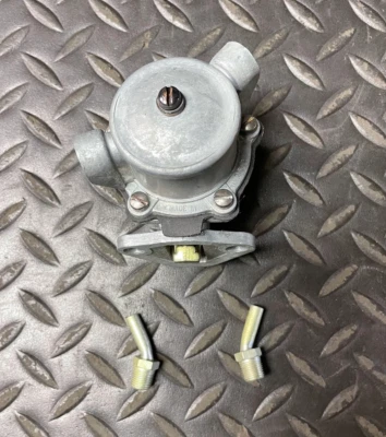 Bomba de combustible mecánica Ampco - PE-0181 - para Fiat 500 / 600 Foto 1 de 4