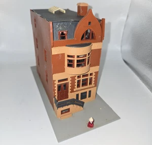 Maqueta de tren de 3 pisos Mansión Carrington Brownstone escala IHC HO de colección - Imagen 1 de 9