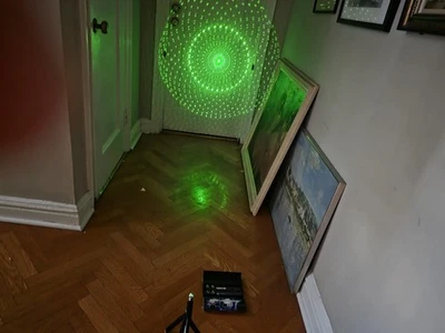 Kit Paranormal Caza Fantasmas Verde 6n1 PLUMA REJILLA + SOPORTE + TRÍPODE Flexible Foto 1 de 4