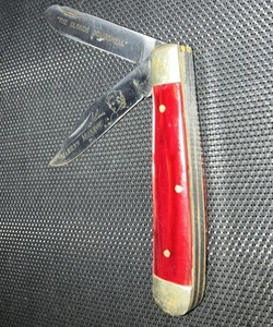 Marilyn Monroe Limited Edition Collectors Series 2 Blade Red Color Handle - Picture 1 of 2