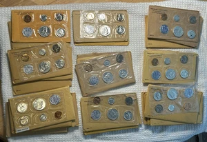 1956 TO 1964 MIXED PROOF SET LOT / 34 SETS IN GOVERNMENT PACKAGING - Picture 1 of 7