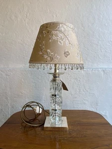 CRYSTAL GLASS CUBE/ICE CUBE&CHROME MODERNIST/MODERN TABLE LAMP&LINED SHADE - Picture 1 of 15