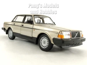 1974 Volvo 240 GL 1/24 Scale Diecast Metal Model by Welly - Gold - Picture 1 of 17