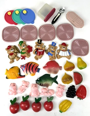30+ Imanes de nevera de madera de plástico vintage frutas cerdos música osos Tupperware peces Foto 1 de 4