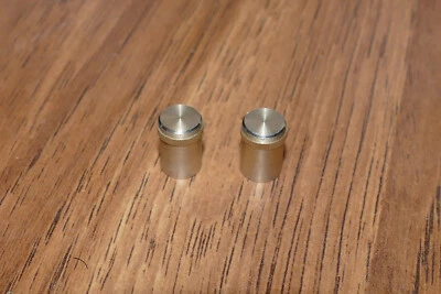 Детали проигрывателя Sanyo Plus Q50 — ручки шага — пара - Изображение 1 из 3