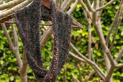 Bufanda infinita tejida hecha a mano - marrón/cobre - hilo de cosas salvajes prisma Foto 1 de 3